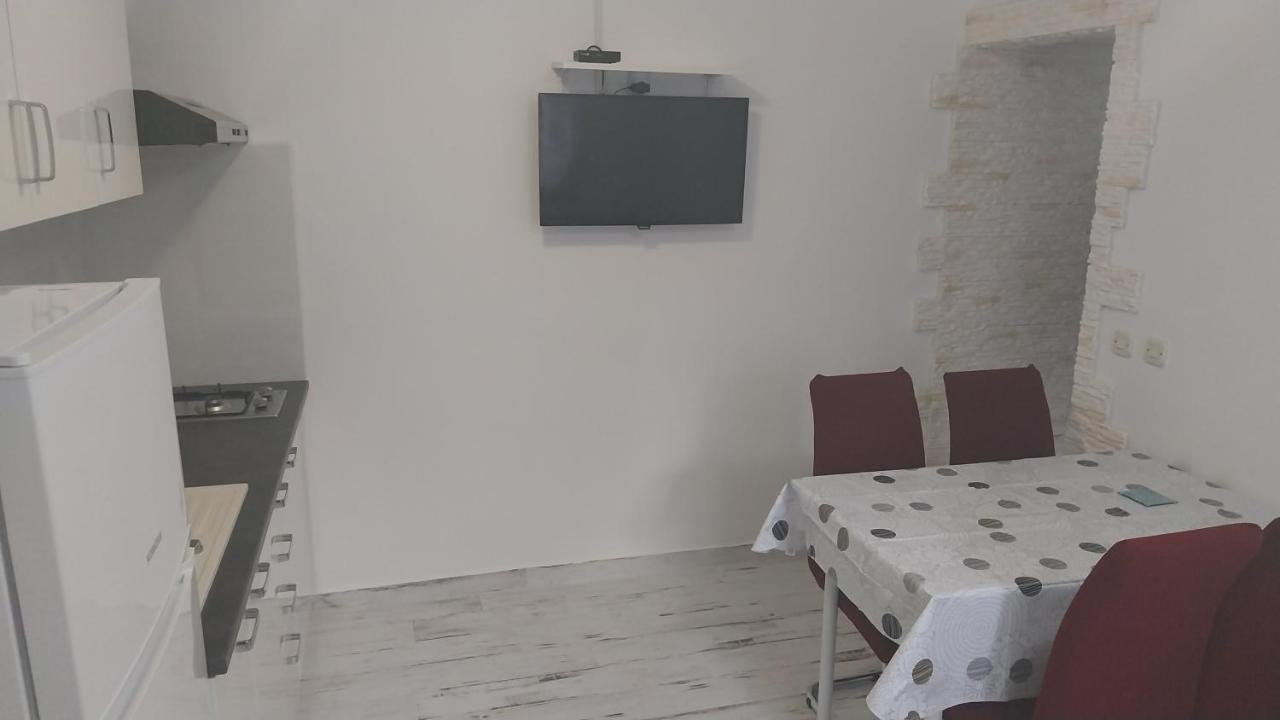Appartement Jan 2 à Pula Extérieur photo